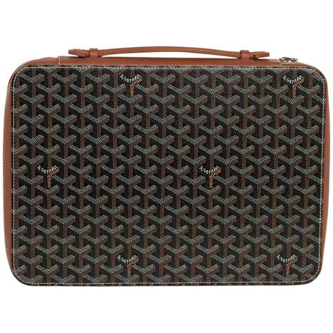 goyard laptop sleeve|goyard 233 bag price.